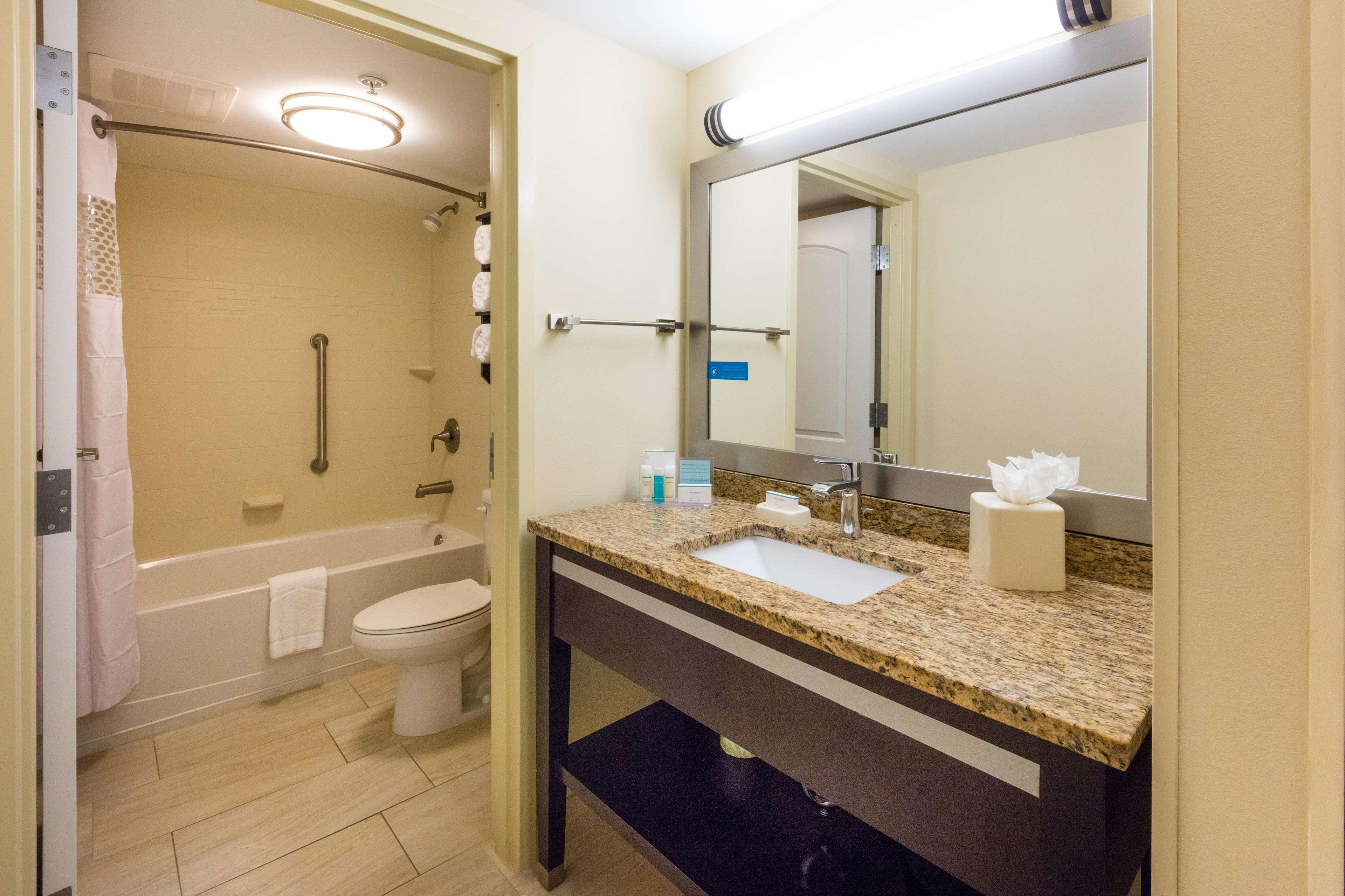 Hampton Inn Daytona Beach/Beachfront Exterior foto